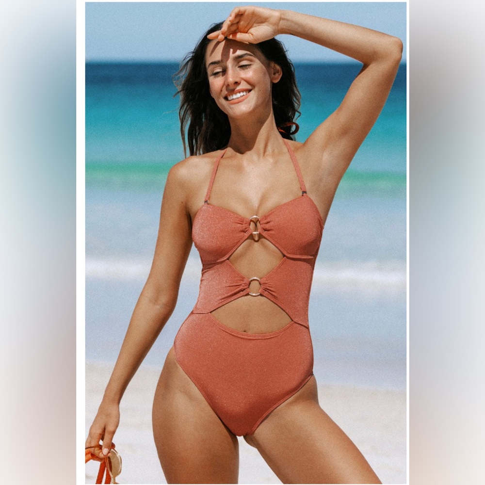 🌻5/$16🌻CUPSHE cut-out one piece swimsuit